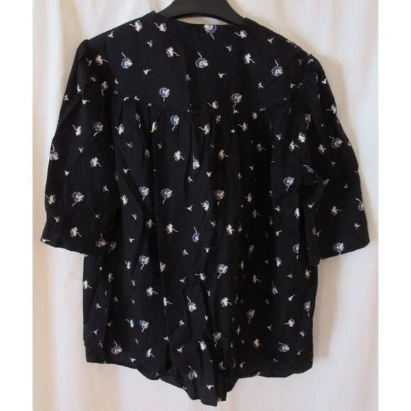 Womens Ann Taylor Short Sleeve Boho Pullover Top Black Floral Size Medium - Picture 2 of 3